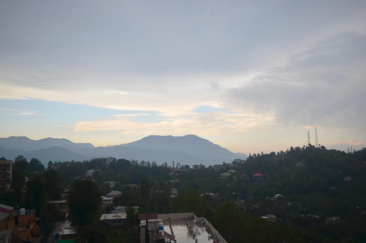 Holiday Grand Resort Bhurban Murree Εξωτερικό φωτογραφία