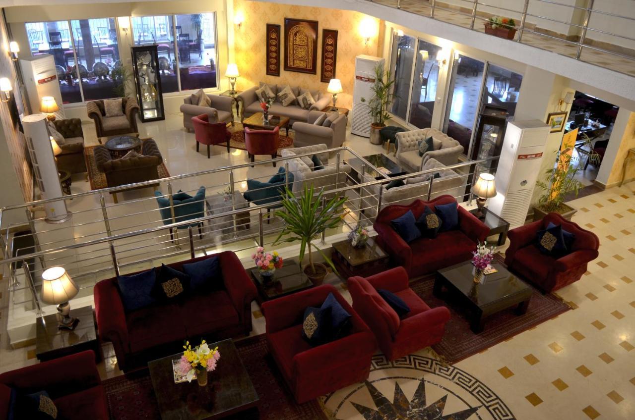 Holiday Grand Resort Bhurban Murree Εξωτερικό φωτογραφία